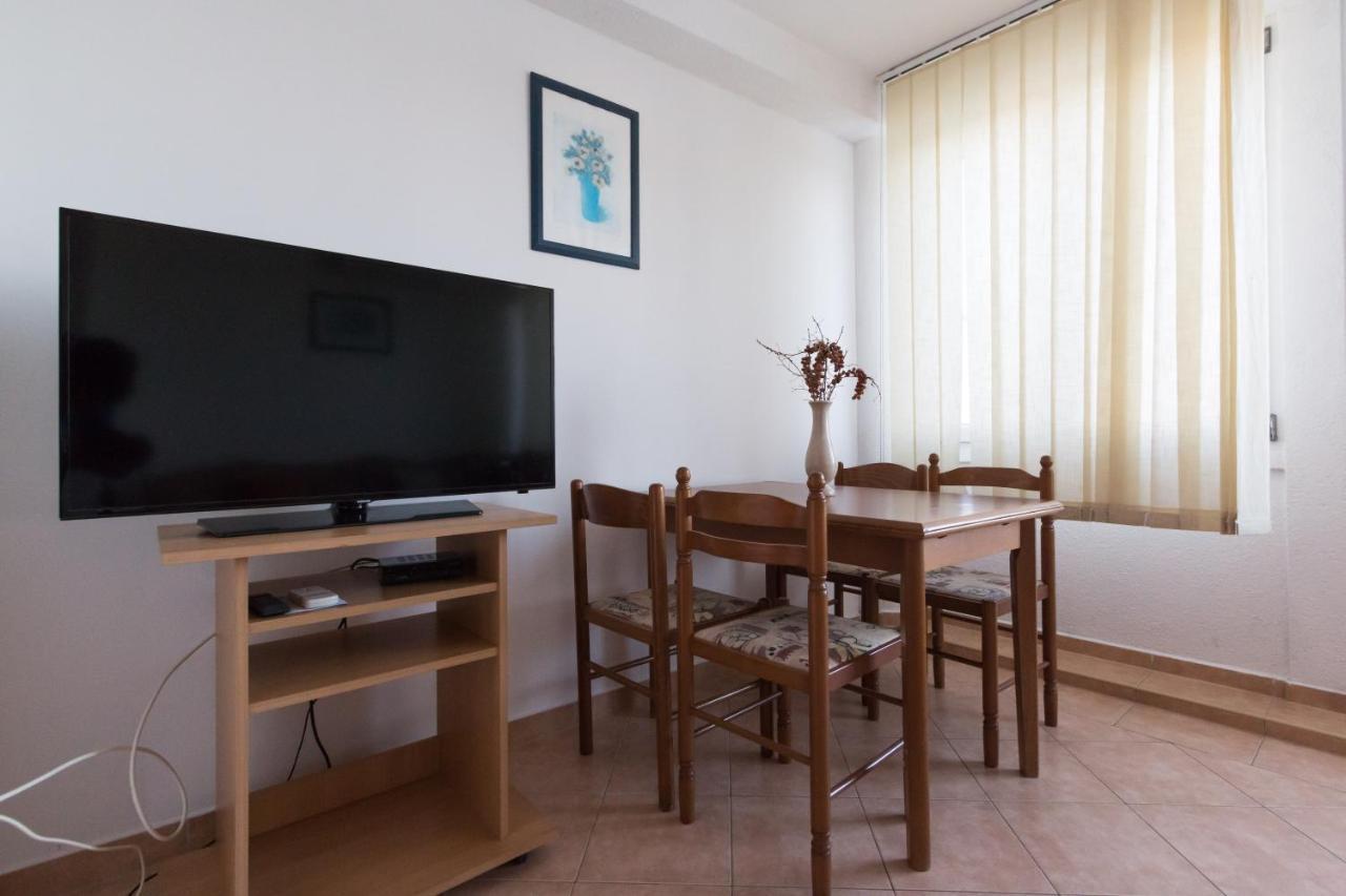 Nensi Apartment Kukljica