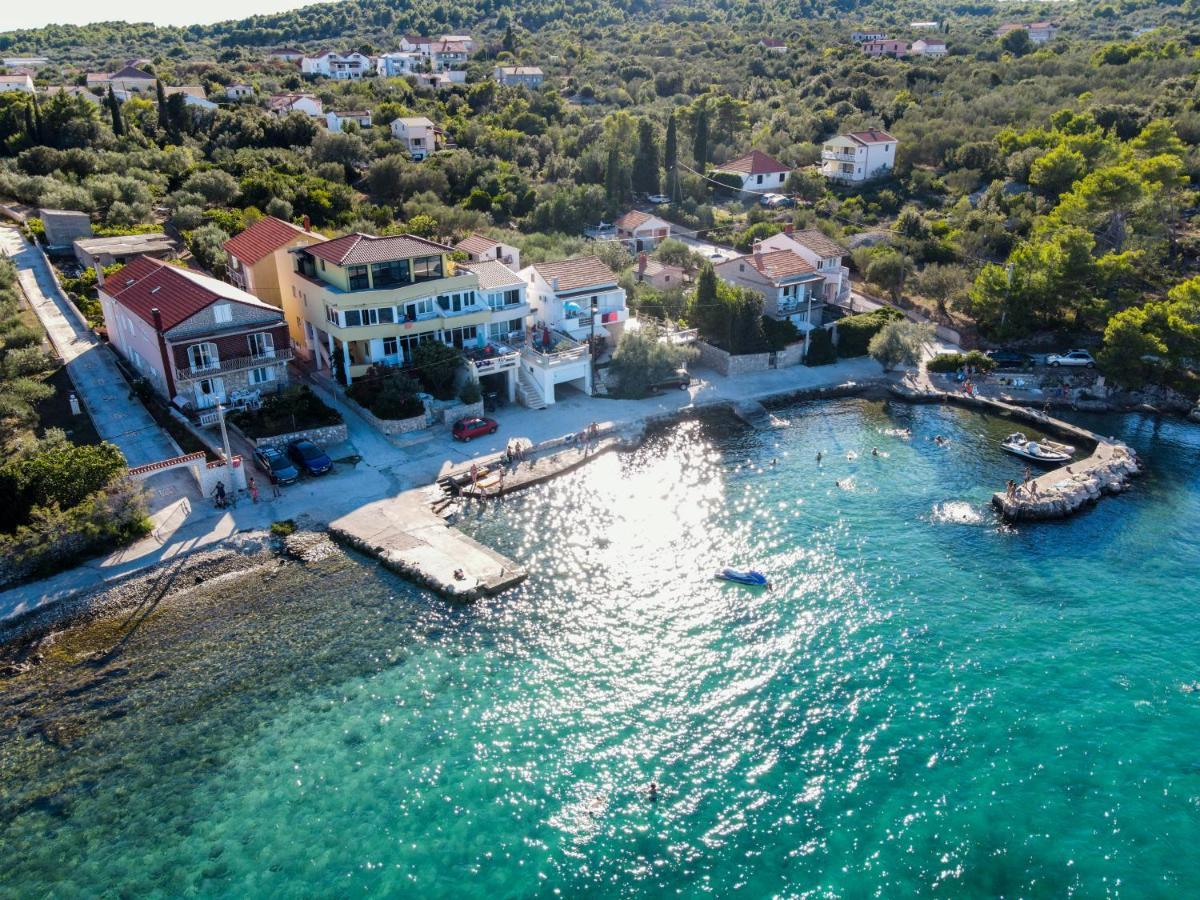Apartament Nensi *