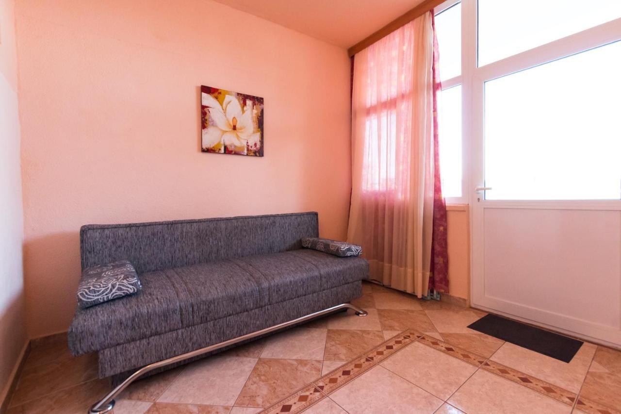 Nensi Apartman Kukljica