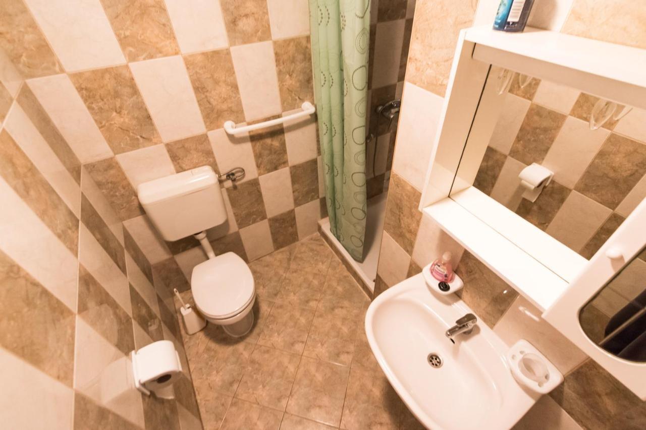 Apartman Nensi *