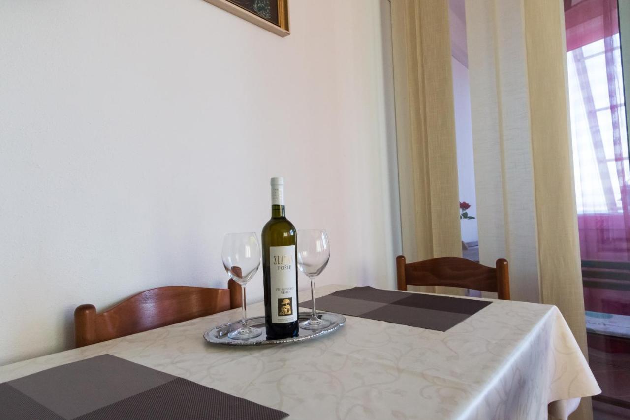 Apartament Nensi *